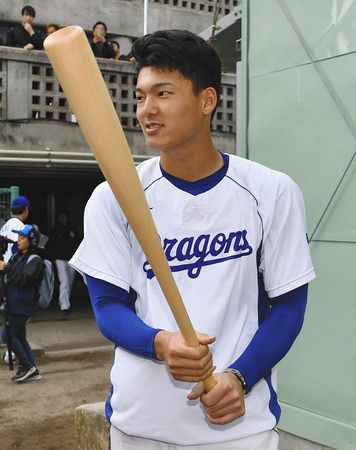 中日ドラゴンズ 石川昂弥選手実使用バット、中日ドラゴンズマスコット 