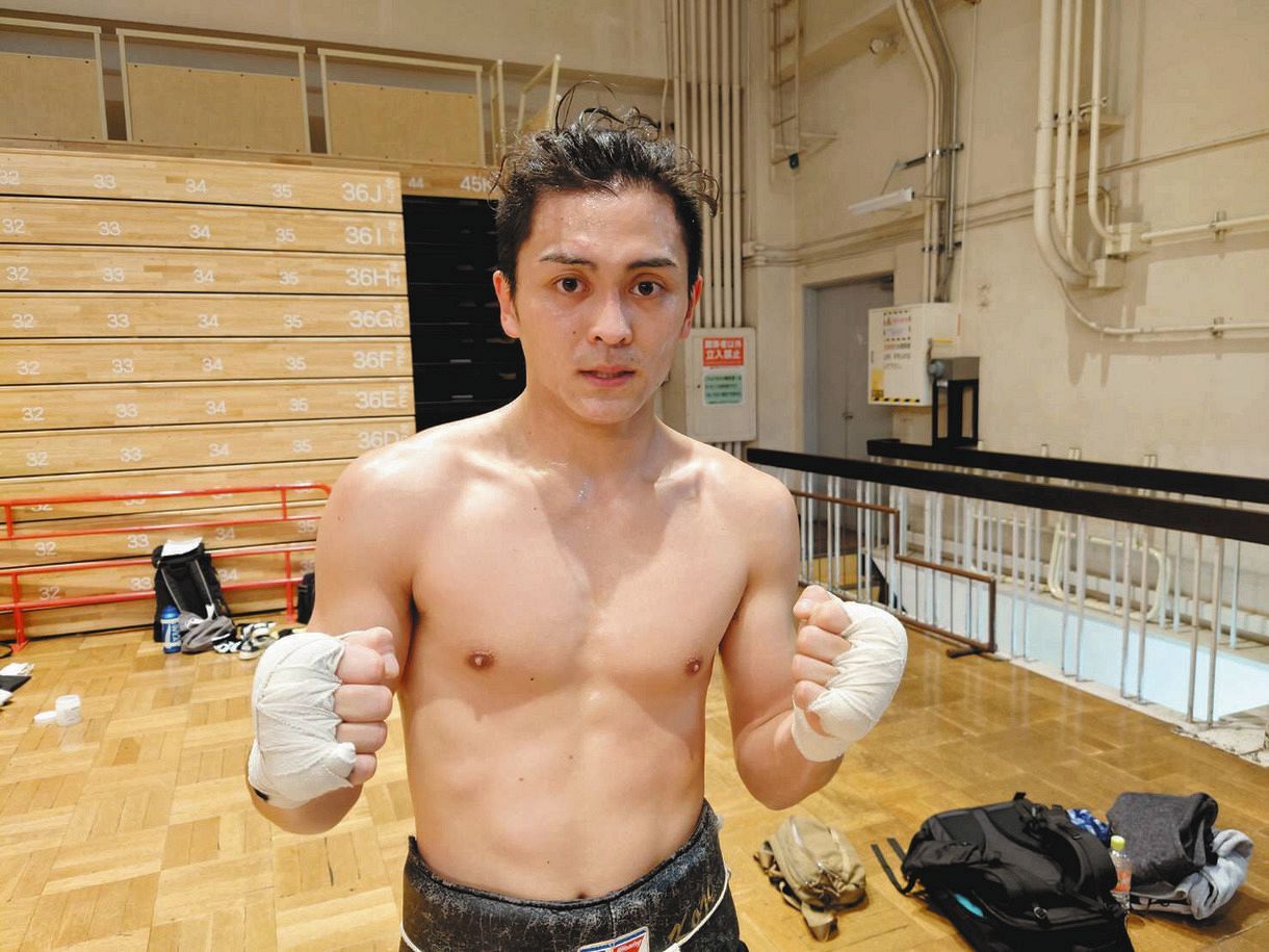 ボクシング 東洋大主将の豊嶋海優と元jリーガーのハウバート ダンがプロテストに合格 中日スポーツ 東京中日スポーツ ボクシング 東洋大主将の豊嶋海優と元jリーガーのハウバート ダンがプロテストに合格 中日スポーツ 東京中日スポーツ