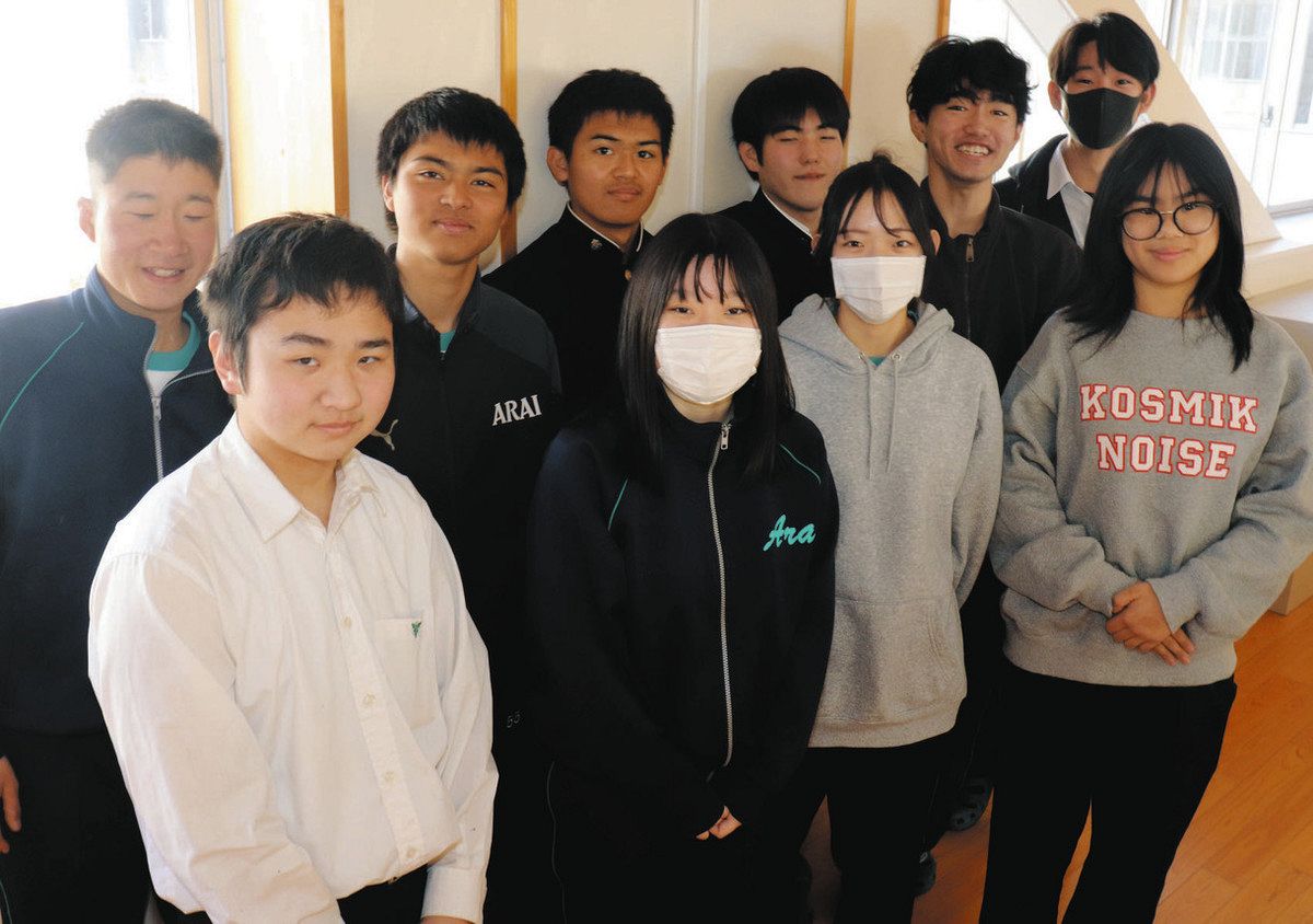 学校にふさわしい服装を考えて 新居高が「ユア セレクト デイ」実施 