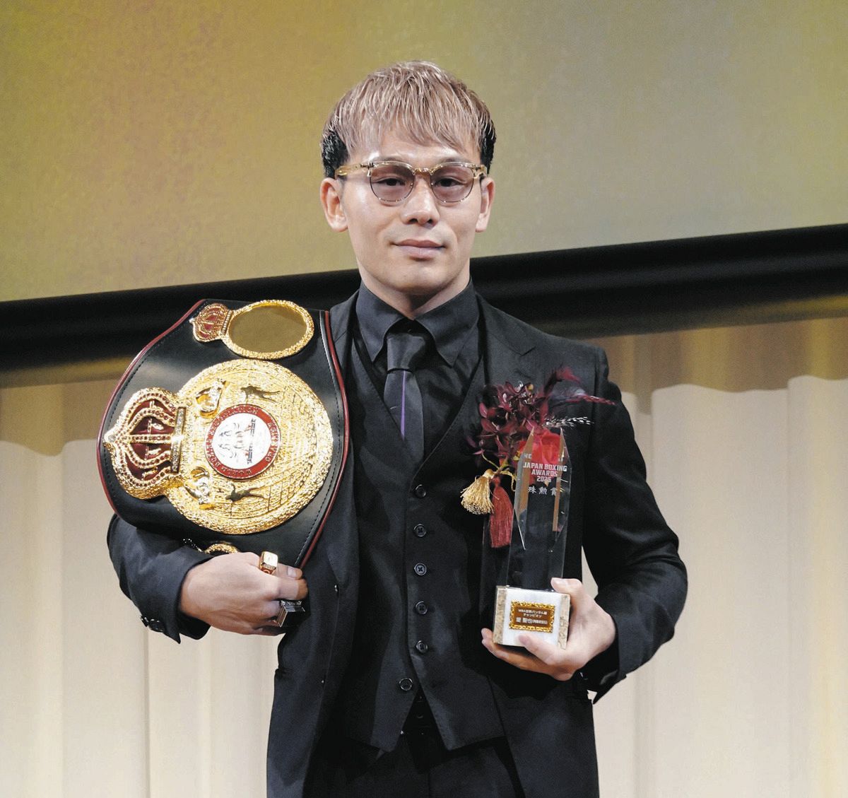 堤聖也、比嘉大吾との死闘…ドネア撃破と激戦くぐり抜け殊勲賞選出