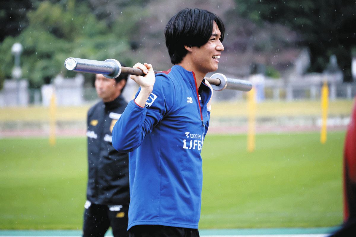 FC東京、新たに3バックシステムをテスト 岡哲平は挑戦を歓迎