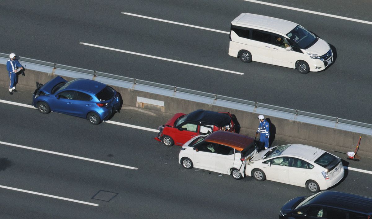 伊勢 湾岸 自動車 道 事故