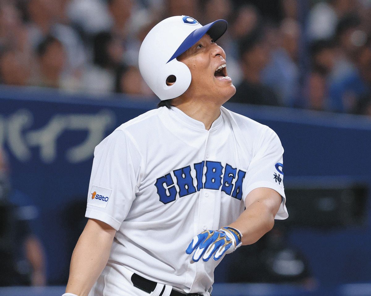 松井秀喜さん、8回の第5打席にラッキーな適時打、3回には先制の3ラン