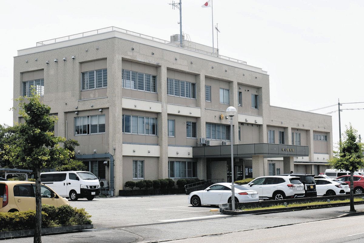 【富山】ブロック運用 両得を狙う 署の垣根越え連携 県警拡大 事案対処能力向上 署員の働き方改革：北陸中日新聞Web