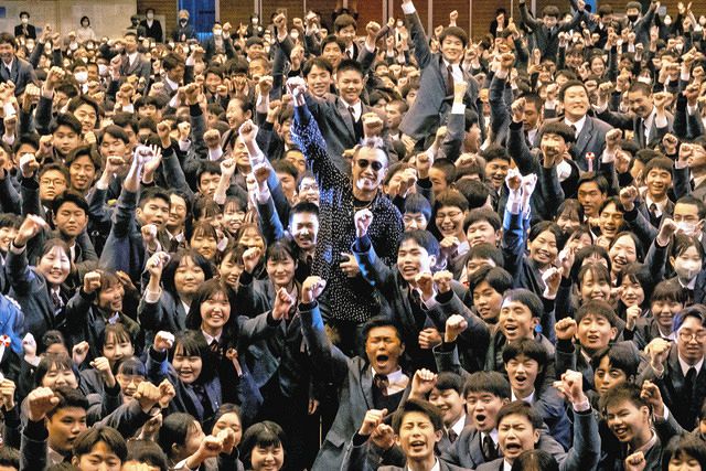 長渕茂雄さんフィギュアセット 8体 ケース付き