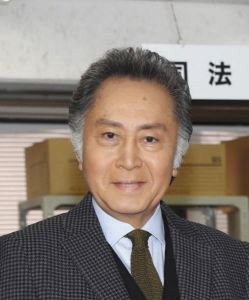 北大路欣也「頑張れと、よく声をかけてもらった」 映画「仁義なき戦い」で梅宮辰夫さんと共演：中日スポーツ・東京中日スポーツ