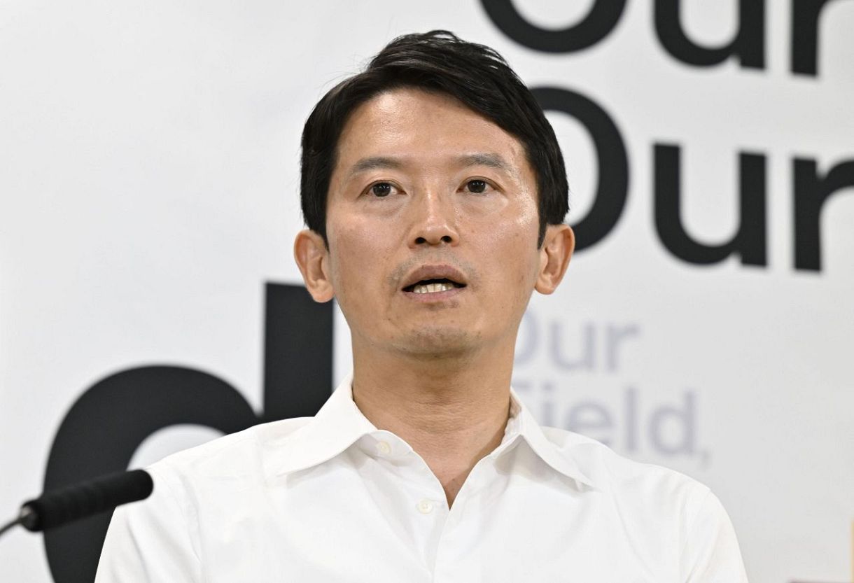 ◇記者会見する斎藤元彦・兵庫県知事【写真】：中日スポーツ・東京中日 