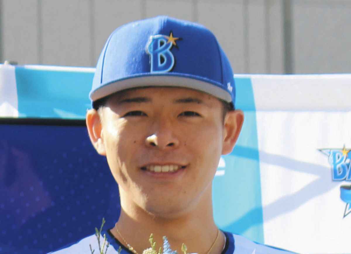 中川颯 選手直筆サイン入り　野球帽　実使用品 中川颯 選手直筆サイン入り 野球帽 実使用品 DeNA・中川颯、今年も