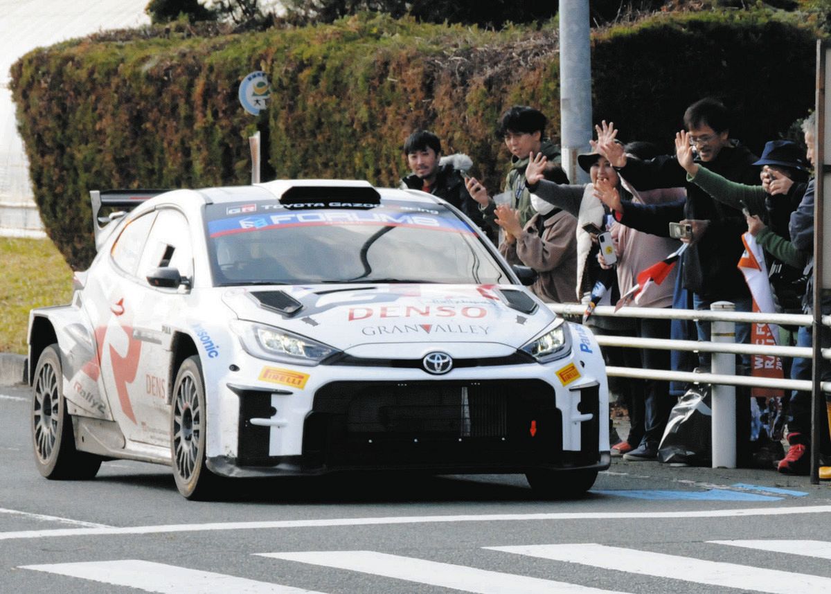のどかな風景にラリーカー、面白い」ラリージャパン2日目、新城