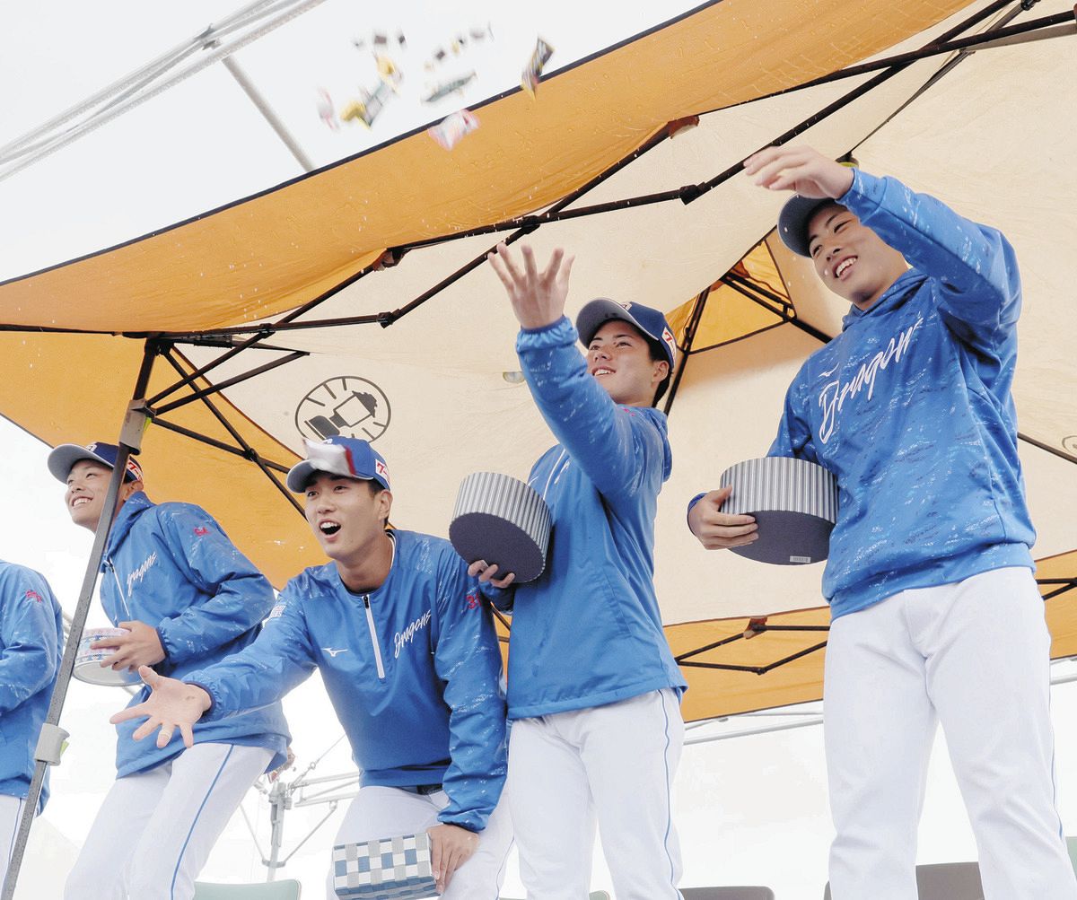 中日・金丸夢斗、「やっぱり普通に『夢斗』でいいです（笑）」あだ名で