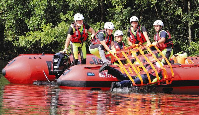 水害救命へ操縦法確認 能美市消防本部 高機能ボート 初訓練 北陸中日新聞web