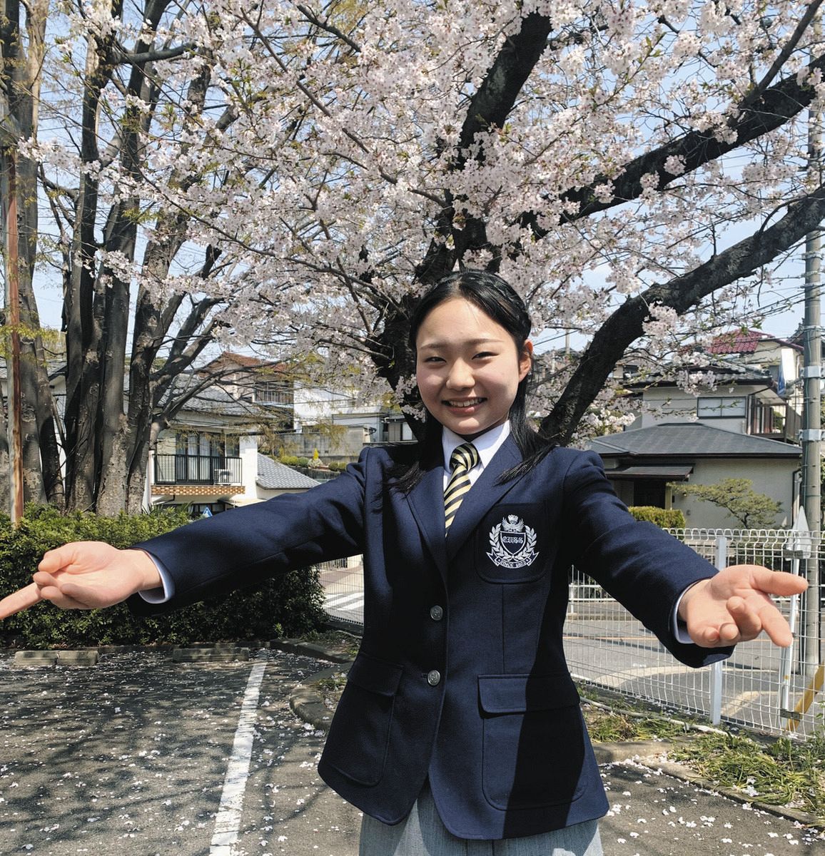 中京女子高校　制服姿 今季ジュニアGPファイナル『銀』和田薫子、中京大中京高に入学 憧れの浅田真央さんと同じ制服に袖通し高校 での飛躍誓う【フィギュア】：中日スポーツ・東京中日スポーツ