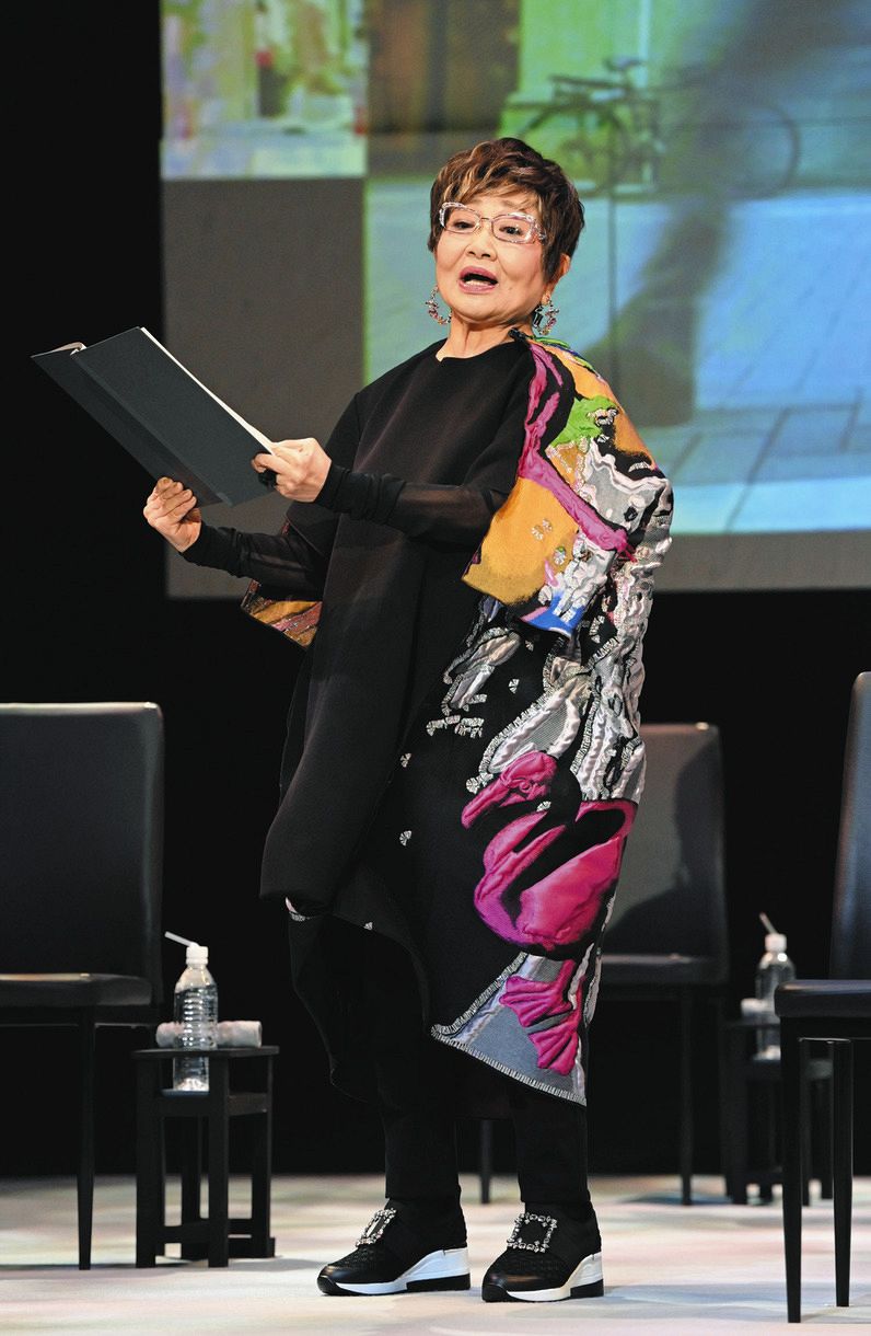 泉ピン子 夫の観劇予定に 見に来るよ 思いっきりいくよー 橋田さん 海上散骨 は 自分の人生を前向いて歩いている 中日スポーツ 東京中日スポーツ