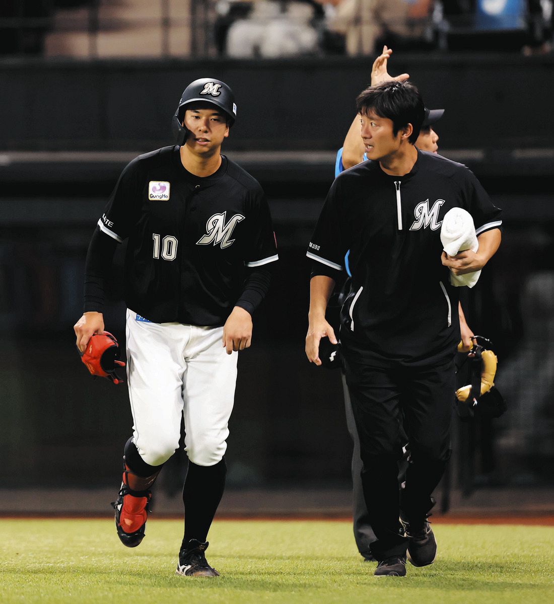 千葉ロッテの上田希由翔選手のOサイズユニホームです 千葉ロッテマリーンズ 上田希由翔 ホームユニフォーム Oサイズ