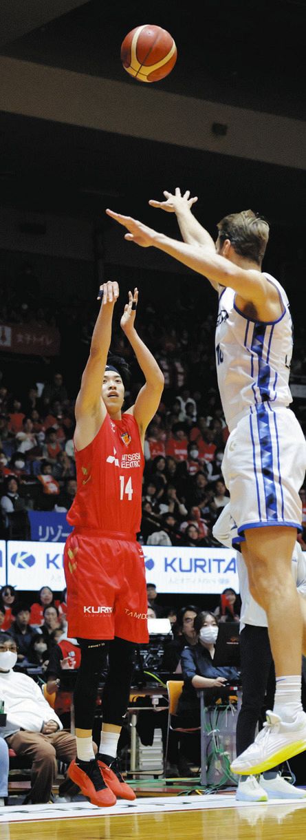 ドルフィンズ”らしい”攻撃力で愛知ダービー1勝もぎ取った