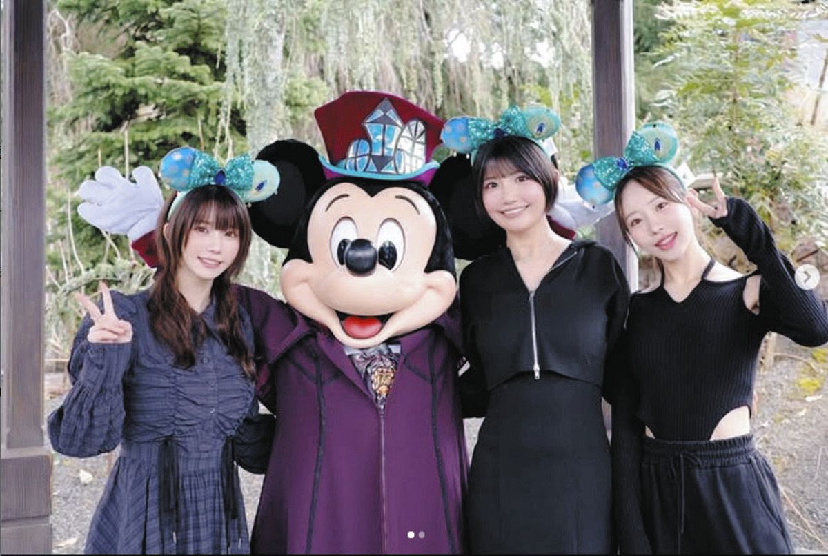 ディズニー J.C. 下着　自撮り ◇えなこ、夢のある「パリディズニー」満喫ショット【写真】：中日スポーツ・東京中日スポーツ