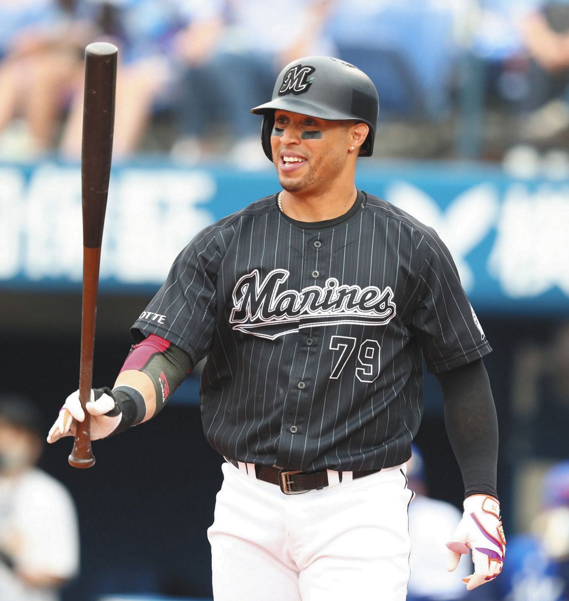 【ロッテ】マーティンが選手間投票で指名打者と外野手の両部門で選出「とても光栄」:中日スポーツ・東京中日スポーツ