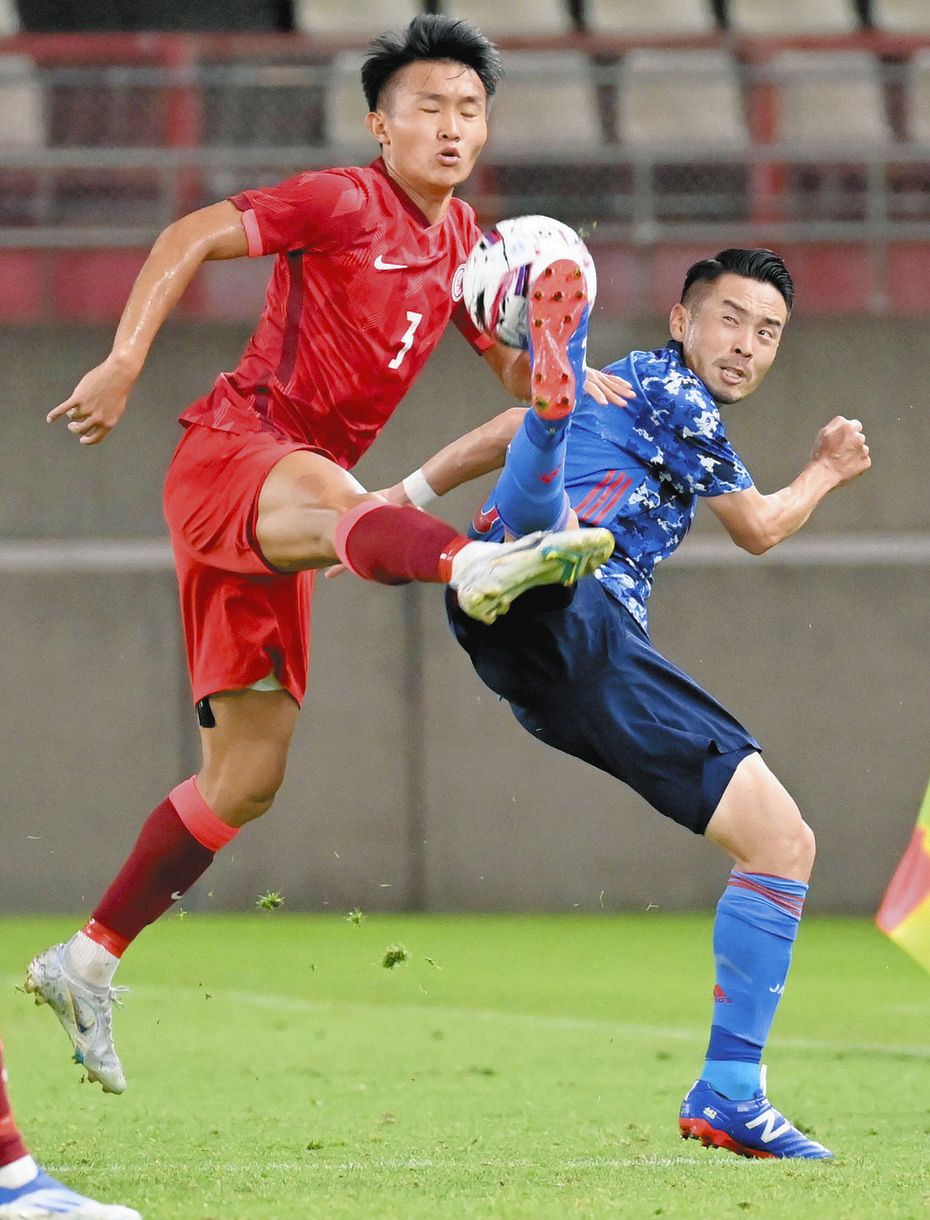 サッカーe 1香港戦 初招集の32歳水沼 Jリーグ発足以降初の 親子a代表 を勝利で飾る 中日スポーツ 東京中日スポーツ