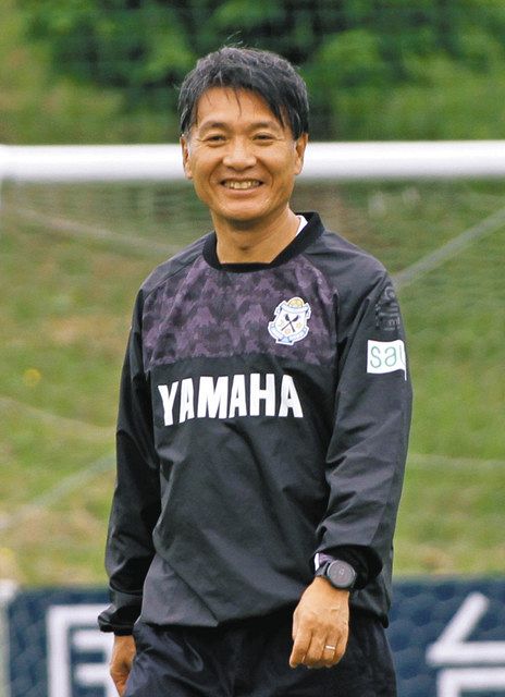 J2磐田の横内監督 前半戦振り返り「粘り強さと勝負強さ必要」：中日