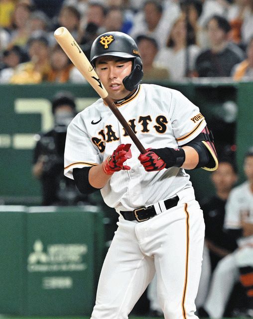 巨人ドラフト1ルーキー浅野翔吾がプロ初出場 6回代打で空振り