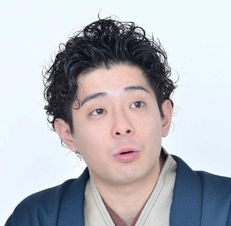 手ぬぐい　神田伯山×5、神田松鯉、桂文治、柳亭小痴楽 伯山 宮治 小痴楽 鯉斗！柳雀 初トリに豪華メンバー集結！ - YouTube