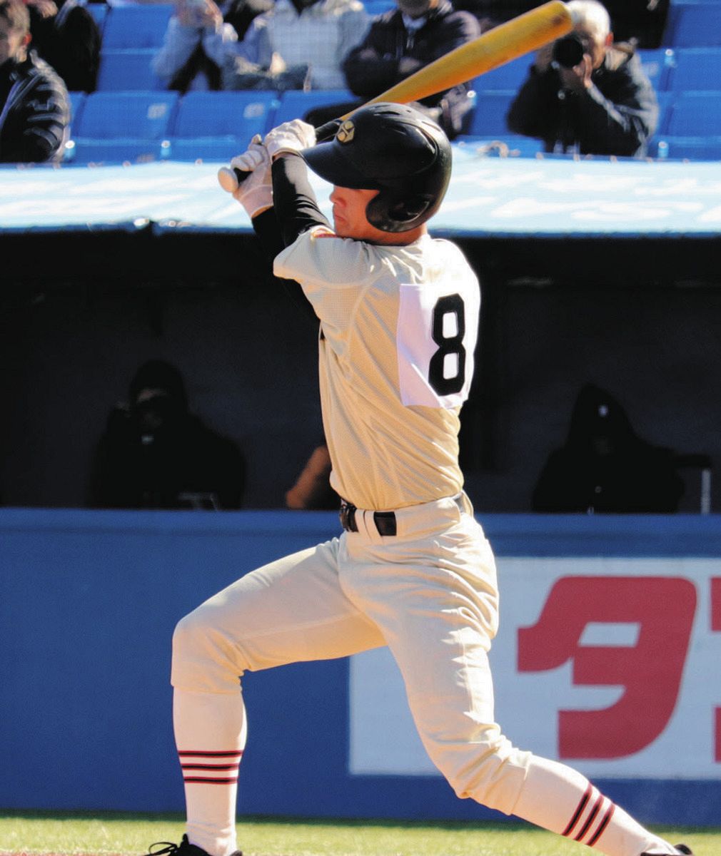 作新学院が逆転サヨナラで48年ぶり勝利 延長10回タイブレークで1 作新学院が逆転サヨナラで48年ぶり勝利 延長10回タイブレークで1