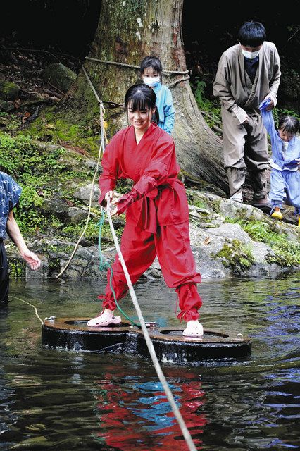 みえでスタディーｉｎ夏休み 恐怖に打ち勝つ心を 体育 伊賀忍者の修行体験 中日新聞web