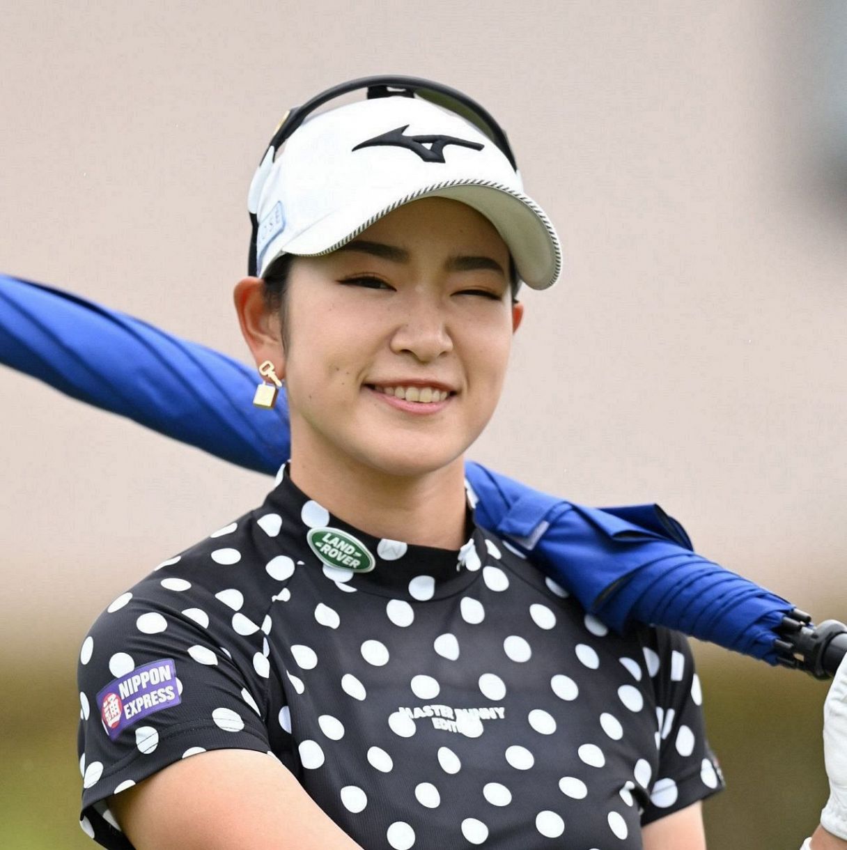 たくさん練習されてるのに なぜいい匂い 原英莉花 綺麗でオシャレ な金田久美子の謎語る 中日スポーツ 東京中日スポーツ たくさん練習されてるのに なぜいい匂い 原英莉花 綺麗でオシャレ な金田久美子の謎語る 中日スポーツ 東京中日スポーツ