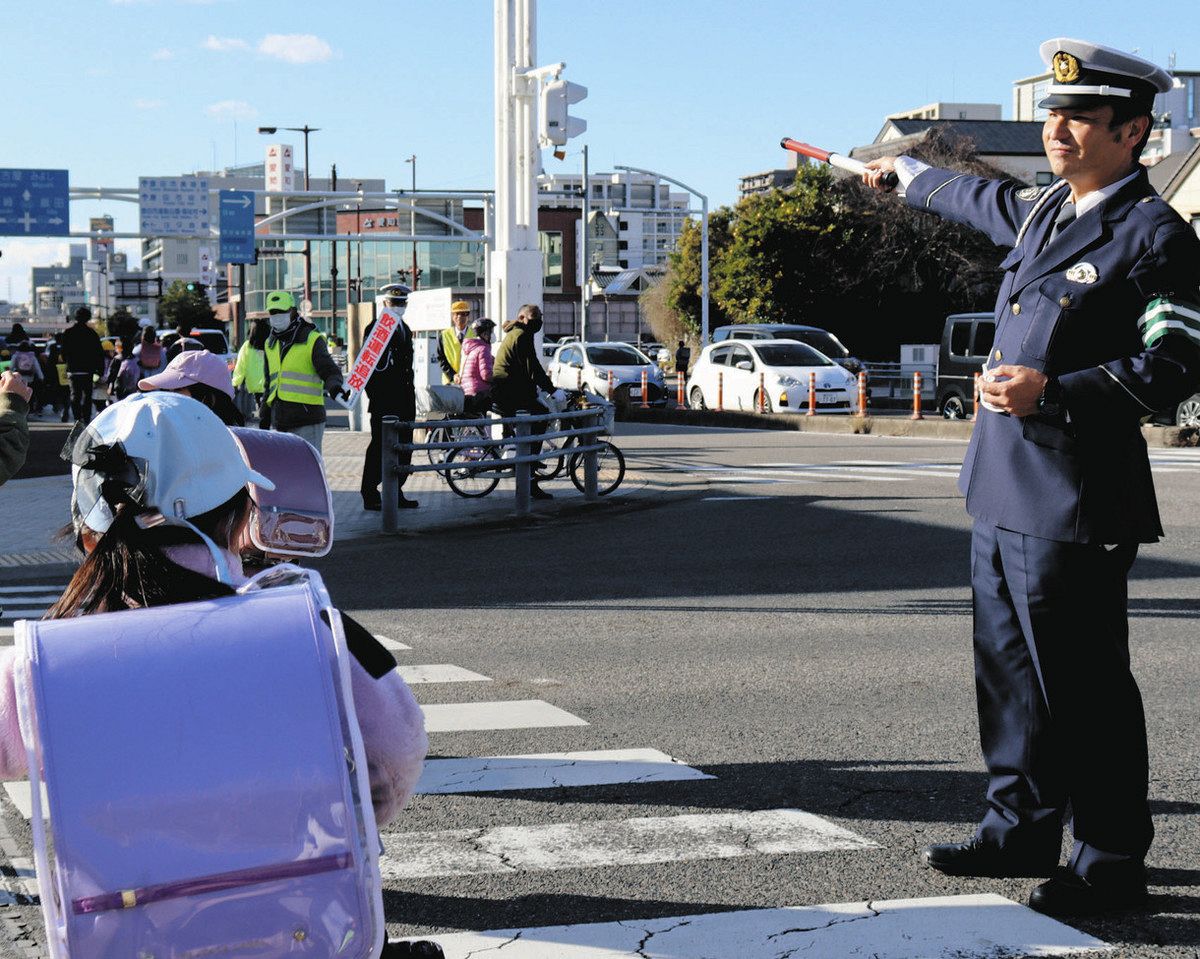 豊田市 事故や犯罪被害なく年越しを 豊田市内で啓発活動：中日新聞Web