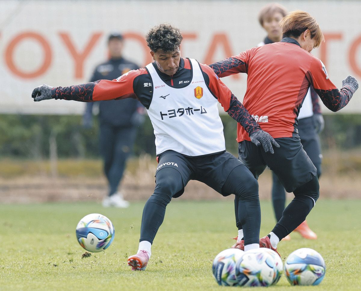 名古屋グランパス・新加入のFWマルクスビニシウスが練習欠席