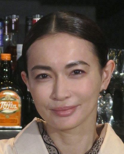 【蔵出し】長谷川京子 等身大パネル 日生 NISSAY ノベルティ 非売品 レア 長谷川京子、「ミモザカラーのブラandショーツを作らせてもらいました