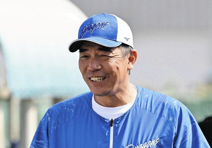 とにかく低め”の時代去る…ミッションは四球減 中日・今中臨時コーチが説いた「高めのちょい甘に強い球を」：中日スポーツ・東京中日スポーツ
