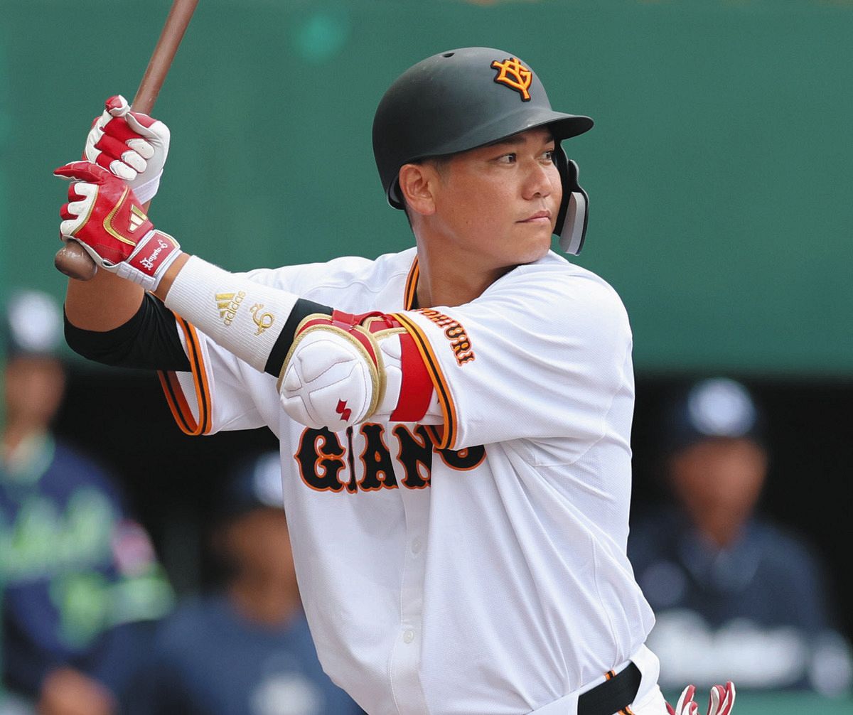 ジャイアンツ・坂本、三塁で好守 阿部監督「素晴らしかった