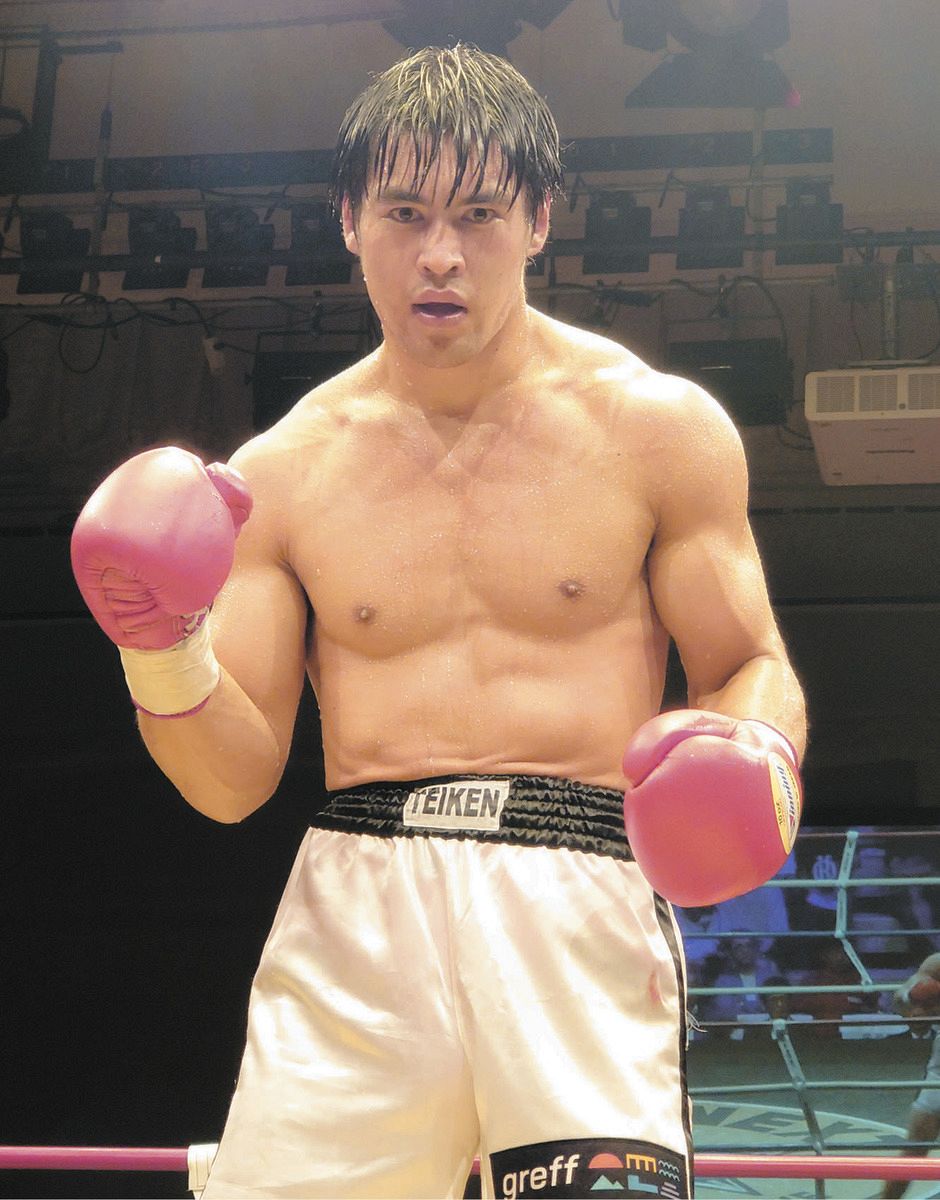 赤井 英 五郎
