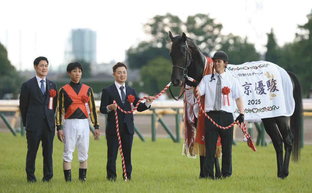 東京5R・2歳新馬】3億9000万円馬〝歴史的〟圧逃デビュー
