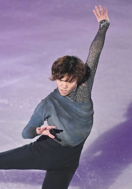 2009メダリストオンアイス宇野昌磨12歳 羽生結弦15歳 高橋大輔22歳 2009メダリストオンアイス宇野昌磨12歳 羽生結弦15歳 高橋大輔