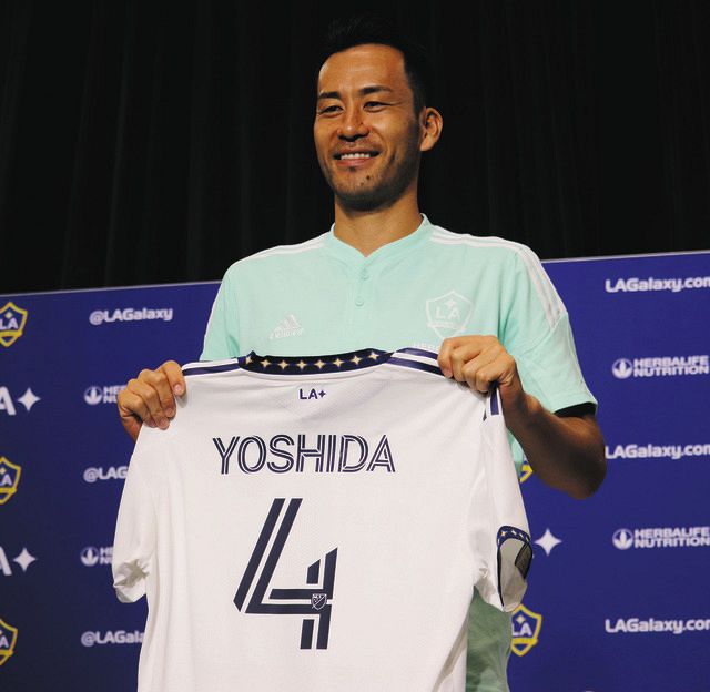 吉田麻也、MLSロサンゼルス・ギャラクシー入団 「自分の情熱が燃えるか