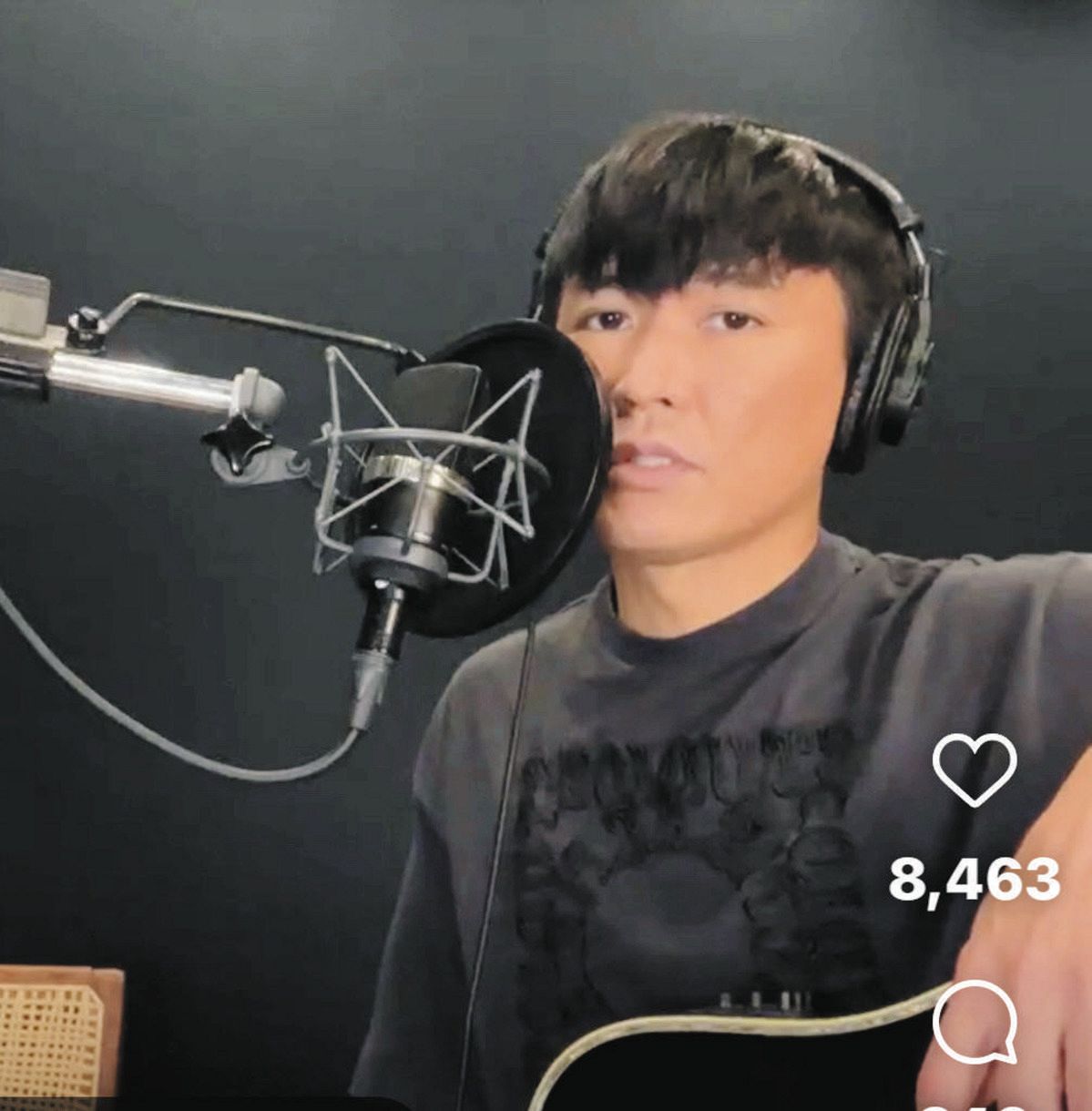 ◇サカナクション山口一郎がインスタでゲリラライブ【写真】：中日