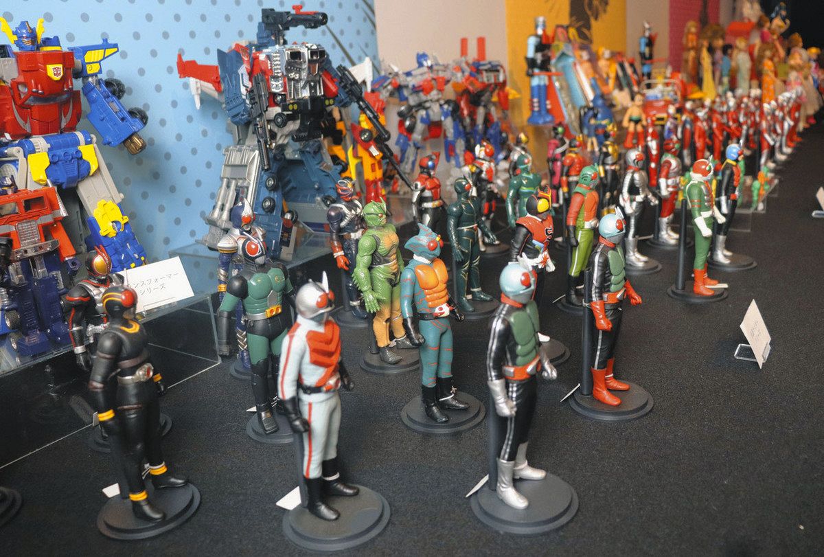 懐かしのヒーローフィギュアを見に行こう キン消しやゲームもずらり 