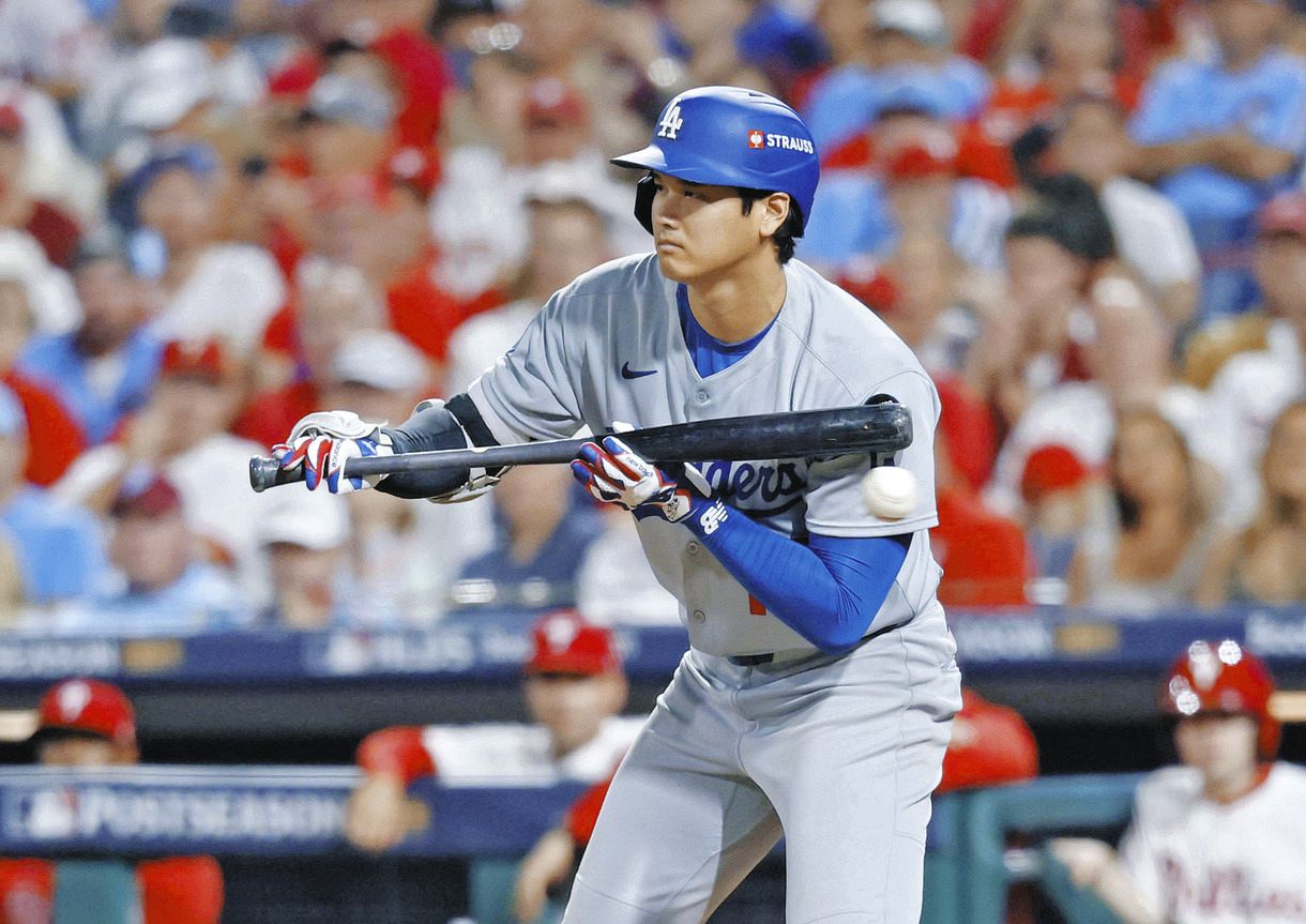 大谷翔平10 初勝利 大谷翔平、日本人史上2人目のポストシーズン初登板初先発初勝利