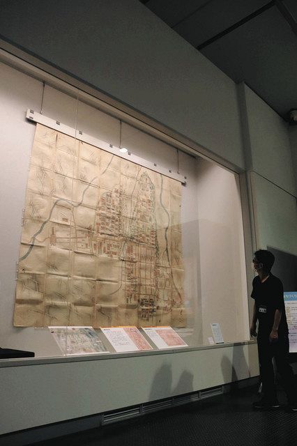 県宝になった「信濃国飯田城絵図」公開 飯田市美術博物館で特別展：中