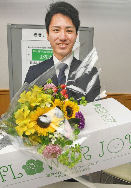 花送り 広がれ支援の束 福井の生花店が定期便開始 日刊県民福井web