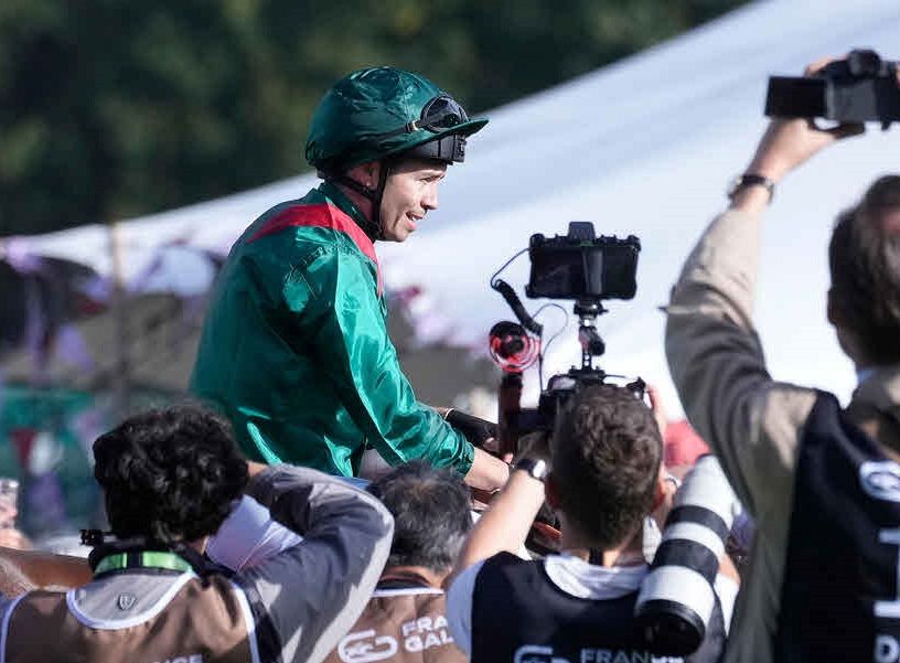 凱旋門賞】シーザスターズ産駒でフランスの3歳馬ダリズが史上初