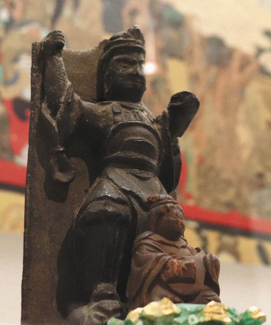 自分を投影「武四郎涅槃図」 松阪で展示、収集の絵から人や動物配置 自分を投影「武四郎涅槃図」 松阪で展示、収集の絵から人や動物配置