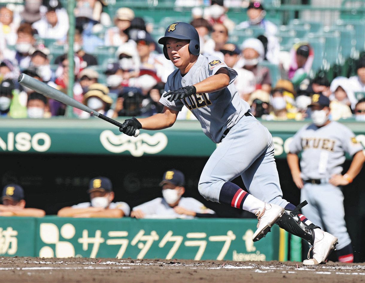 仙台育英 後半に打棒爆発10点 継投で鳥取商を完封 甲子園 中日スポーツ 東京中日スポーツ 仙台育英 後半に打棒爆発10点 継投で鳥取商を完封 甲子園 中日スポーツ 東京中日スポーツ