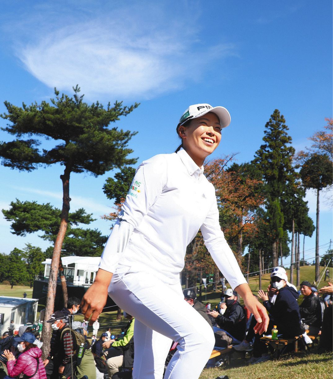 やべぇミスはなかった渋野日向子首位タイに 予選落ちとセットだったホールインワンも 回避 女子ゴルフ 中日スポーツ 東京中日スポーツ やべぇミスはなかった渋野日向子首位タイに 予選落ちとセットだったホールインワンも 回避 女子ゴルフ 中日スポーツ 東京中日スポーツ
