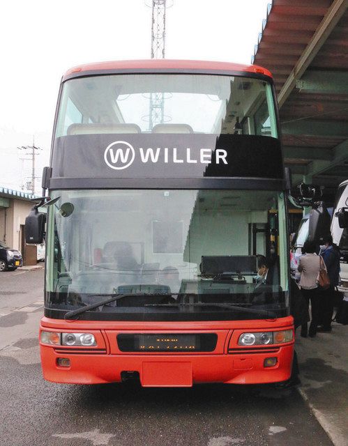 透明２階天井は開閉式 ３１日から嶺南でレストランバス運行 日刊県民福井web