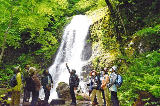 すっきりさせます＞（５５） 「濃飛流紋岩」命名の由来は濃飛バス