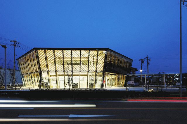 街をともす行灯 岡崎信金城下町支店が大賞 県のまちなみ建築賞 中日新聞web