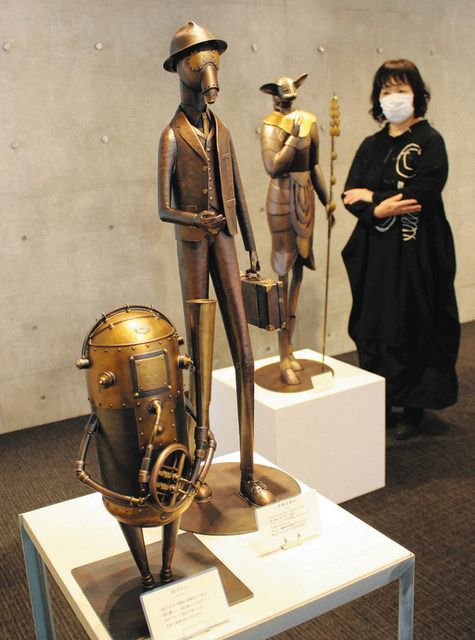 銅が不思議な姿形に 松本、親子ユニットの作品展：中日新聞Web